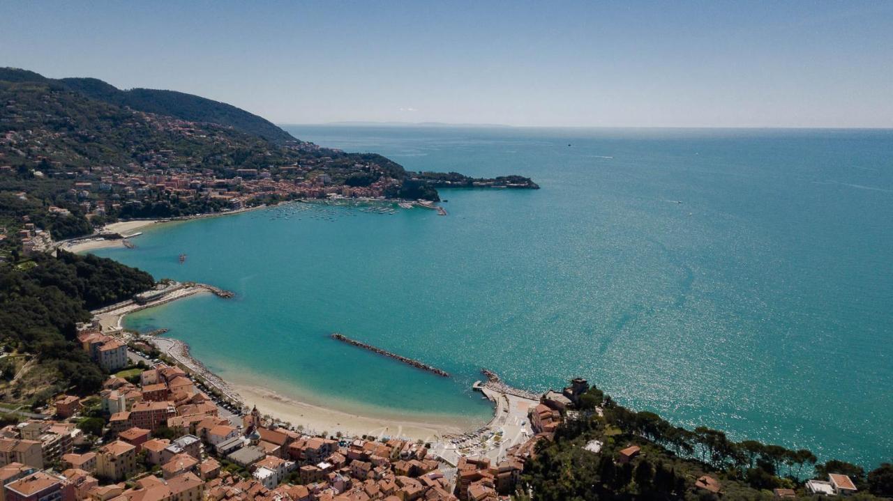شقة Vista Sul Blu ,Baia Blu, ليريسي المظهر الخارجي الصورة