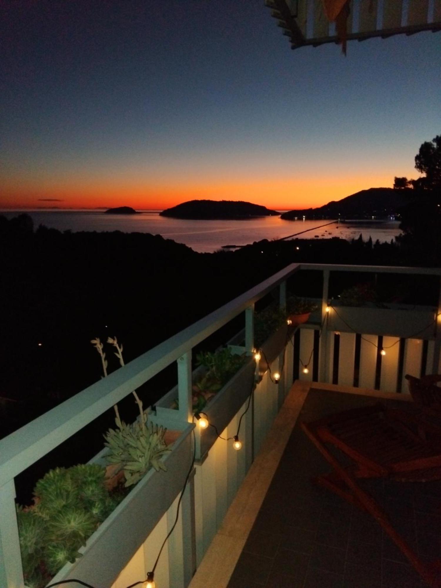 شقة Vista Sul Blu ,Baia Blu, ليريسي المظهر الخارجي الصورة