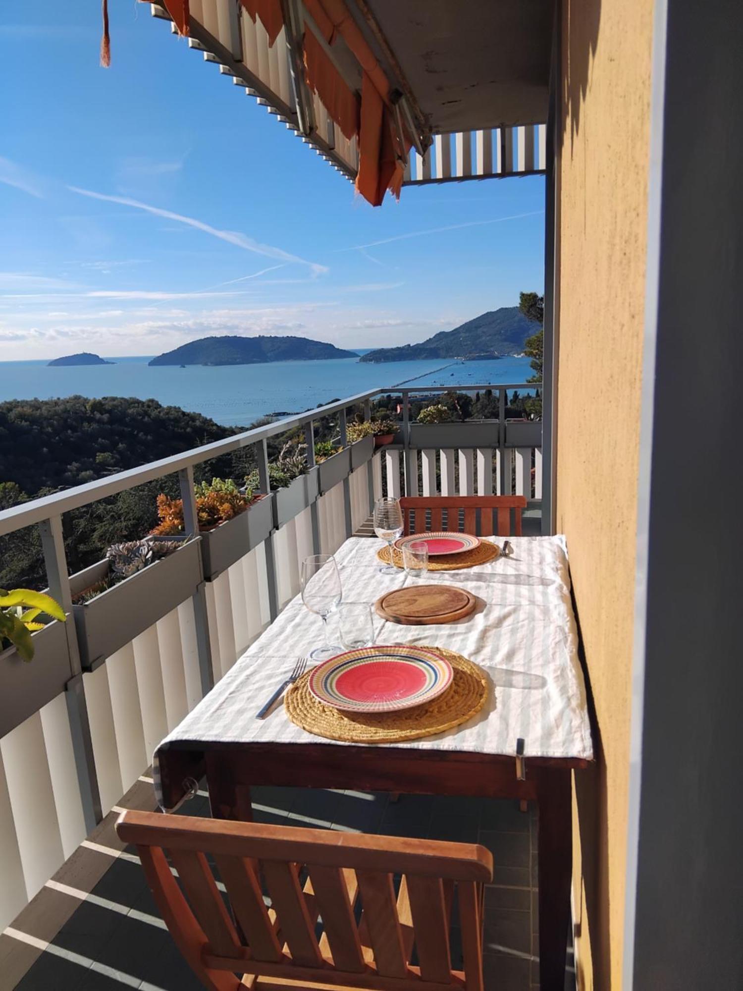 شقة Vista Sul Blu ,Baia Blu, ليريسي المظهر الخارجي الصورة